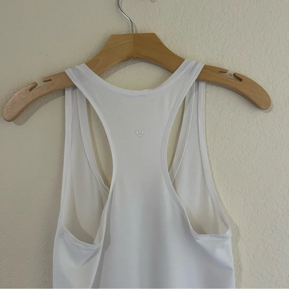 Lululemon // Racerback Tank - Picture 5 of 6